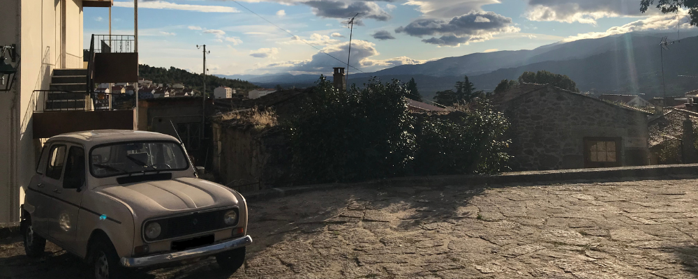 Driving (and Parking) in Portugal 3 car